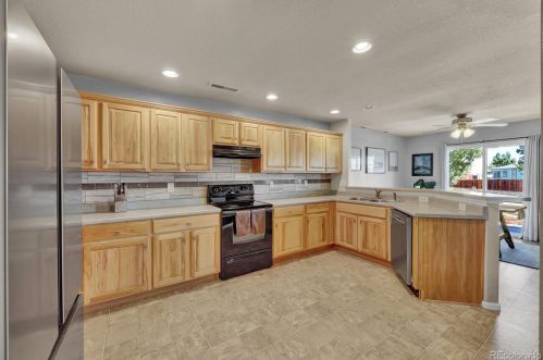 774 Willow Dr, Denver CO  80603-7761 exterior