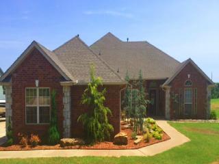 4300 Shoreline Dr, Norman, OK 73026-1313