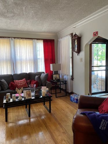 8530 Hermitage Ave, Chicago, IL 60620-4742