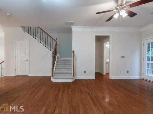 2293 Limehurst Dr, Atlanta GA  30319-5726 exterior