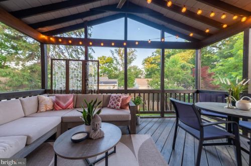 9907 Markham St, Silver Spring MD 20901-2233 exterior