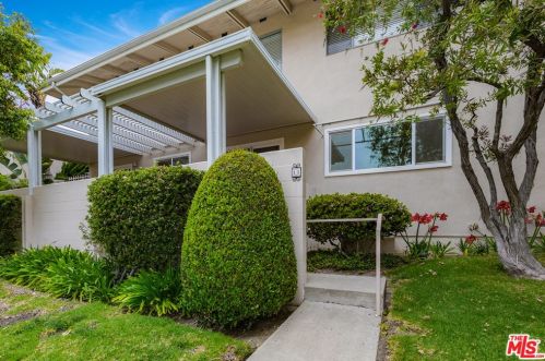 3220 Merrill Dr, Torrance, CA 90503-7129