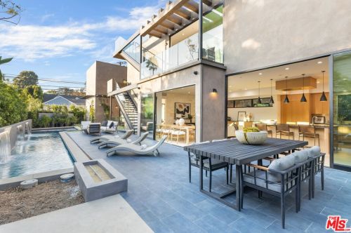 1011 Georgina Ave, Santa Monica CA  90402-2025 exterior