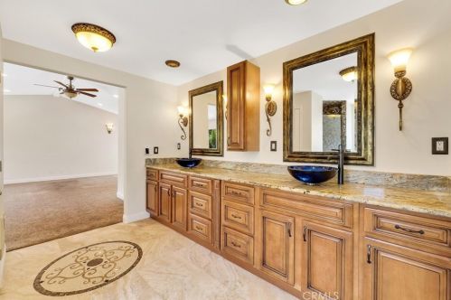473 Country Hill Rd, Anaheim CA  92808-1353 exterior