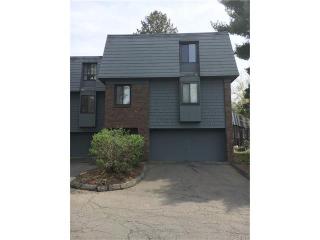 151 Trolley Crossing Ln, Middletown CT  06457-5851 exterior