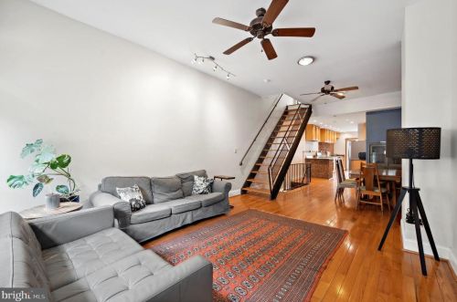2524 Cedar St, Philadelphia, PA 19125-3118