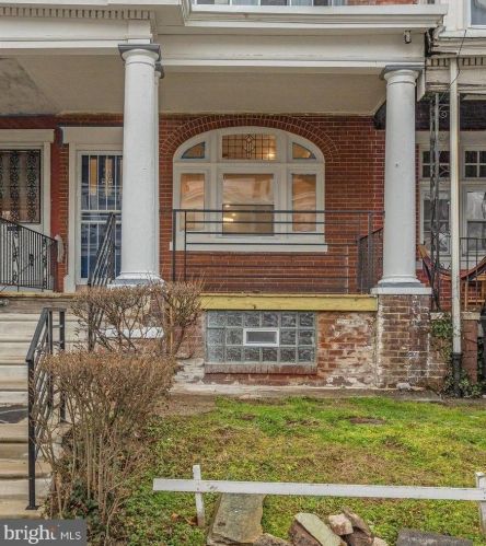 4605 Camac St, Philadelphia, PA 19140-1231