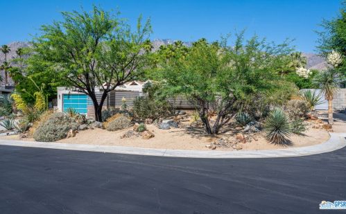 1733 Royal Palm Ct, Palm Springs, CA 92262-2909