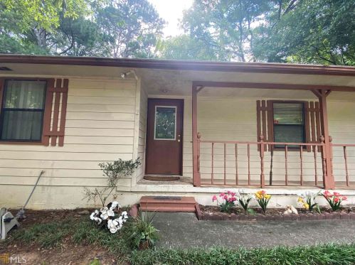182 Adrian Dr, Stockbridge, GA 30281-3011