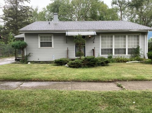 3402 Roesner Dr, Dixmoor IL  exterior