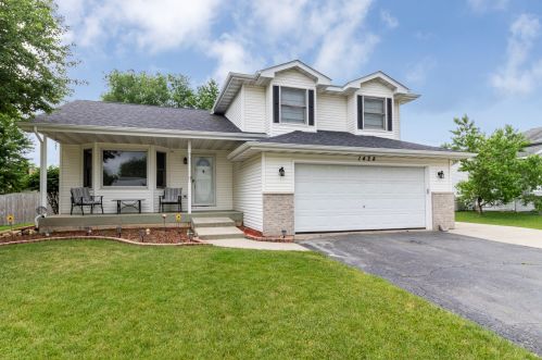 1428 Phoenix Ln, Joliet, IL 60431-8415