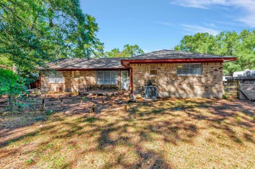 1007 Stevens Ave, Conroe TX  77301-1752 exterior