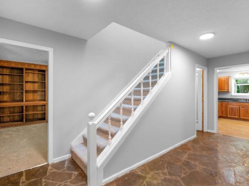 3890 Sundowner Ct, Conyers GA  30094-3870 exterior