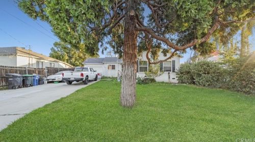 25823 Lomas Verdes St, Redlands, CA 92373-8405