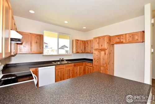 2613 Sapphire St, Loveland CO 80537-2024 exterior