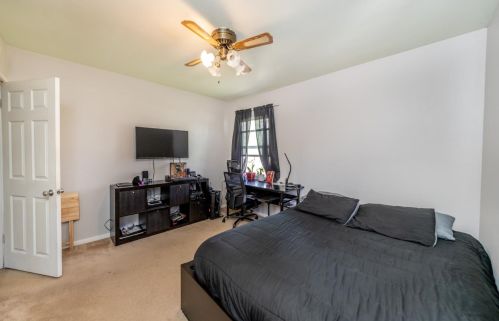 5318 Rochester St, Riverside CA  92504-2136 exterior