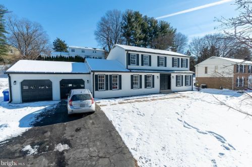 14805 Pebblestone Dr, Silver Spring MD exterior