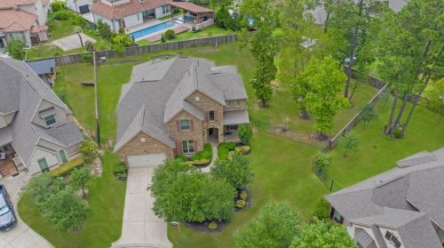 62 Caprice Bend Pl, Tomball, TX 77375-4984