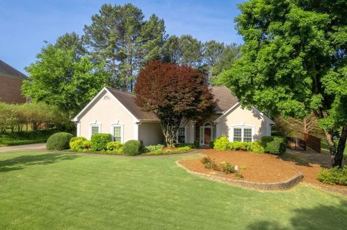 4670 Lambton Cir, Suwanee, GA 30024-3025