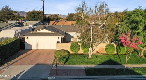 2020 Guerne Ave, Simi Valley, CA 93063-2726