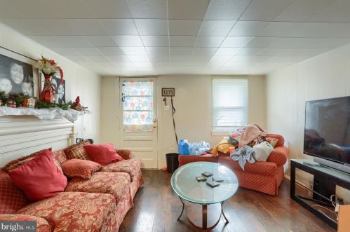 150 Penn St, Carlisle, PA 17013-2434