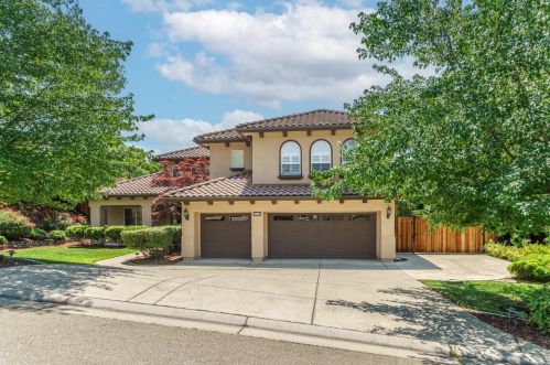 2652 Aberdeen Ln, Folsom, CA 95762-5665