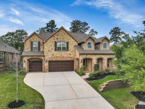 2406 Belton Shores Dr, Conroe, TX 77304-4581