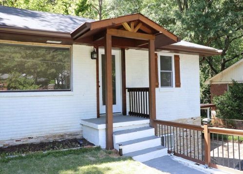 1373 Benteen Way, Atlanta GA  30315-3103 exterior