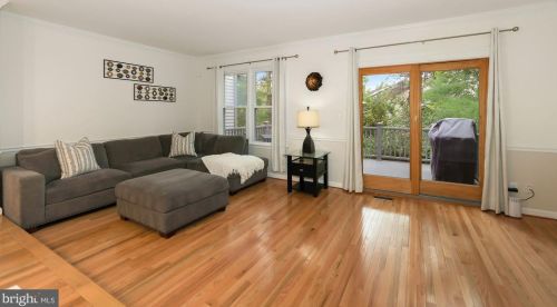 2803 Strauss Ter, Silver Spring MD 20904-6889 exterior