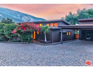 1950 Tuna Canyon Rd, Topanga, CA 90290-3440