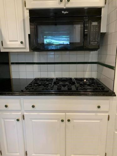 500 Carriage Dr, Atlanta GA  30328-3307 exterior