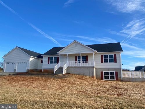 11275 Crestview Dr, Madison Mills, VA 22960-4537