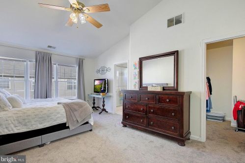 4106 Apple Leaf Ct, Riviera Beach, MD 21122-4168