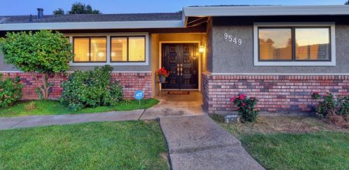 9549 Blarney Ct, Elk Grove, CA 95624-1711