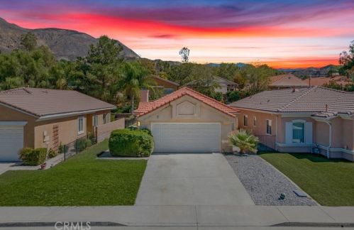 869 Bergamo Ave, San Jacinto, CA 92583-2954