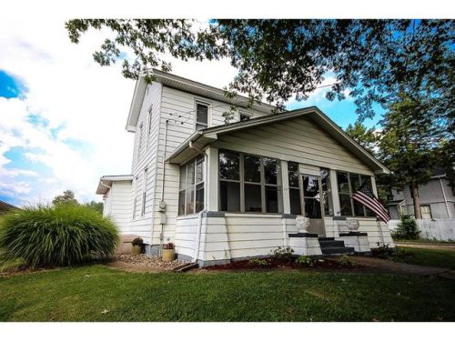 117 Maple St, Maroa, IL 61756-7529