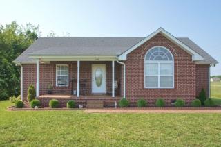 199 Westland St, Portland, TN 37148-2218