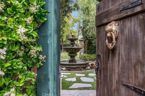 44 Desert Willow, Irvine, CA 92606-4507