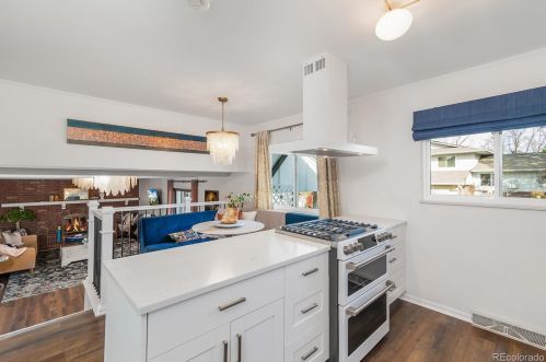 2318 Olive St, Denver CO  80207-3541 exterior