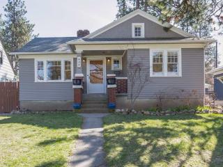 437 26th Ave, Spokane WA  99203-2424 exterior