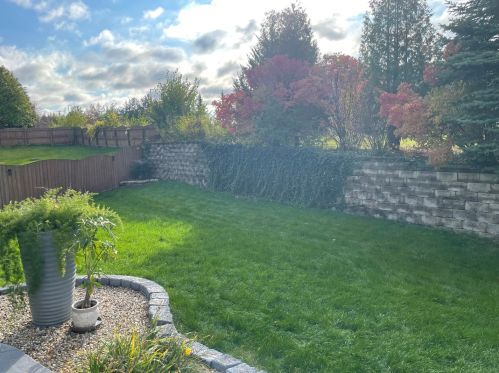 112 Harding Ct, North Aurora, IL 60542-9132