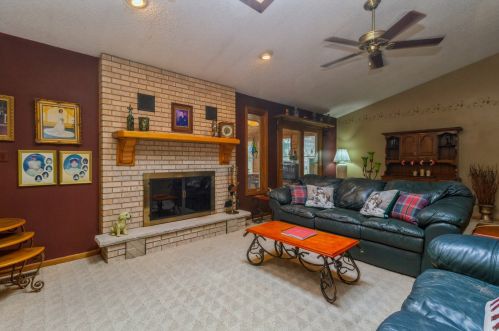 3406 Edgecreek Dr, Mokena, IL 60451-9513