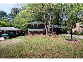 2434 Ridgeway Dr, Atlanta, GA 30360-2510