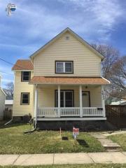 1433 11th Street A, Moline IL  61265-3056 exterior