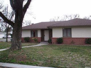 1402 Maplewood Dr, Modesto, CA 95350-4845