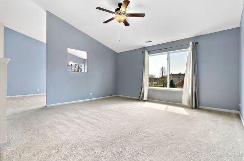 3523 Blue Ridge Ct, Carpentersville, IL 60110-3608