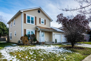 2900 Grand Prairie Dr, Joliet, IL 60431-9213