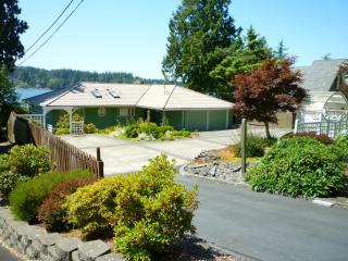 2106 Dellesta Dr, Bellingham, WA 98226-7823