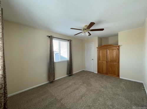 5226 Riviera Cir, Aurora CO 80015-6016 exterior