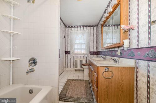 601 Mccosh St, Hanover PA 17331-1839 exterior